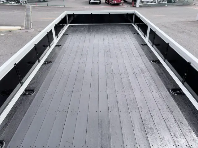 いすゞ フォワード 2RG-FSR90S4(2WD)の写真23