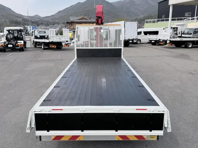 いすゞ フォワード 2RG-FSR90S4(2WD)の写真24