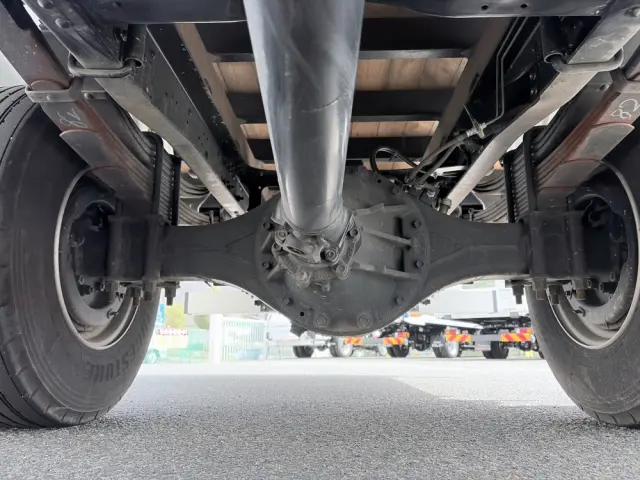 いすゞ フォワード 2RG-FSR90S4(2WD)の写真30