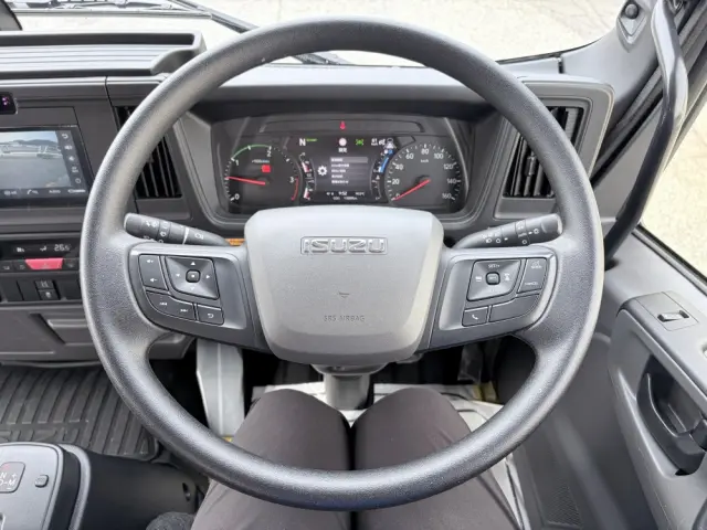 いすゞ フォワード 2RG-FSR90S4(2WD)の写真34