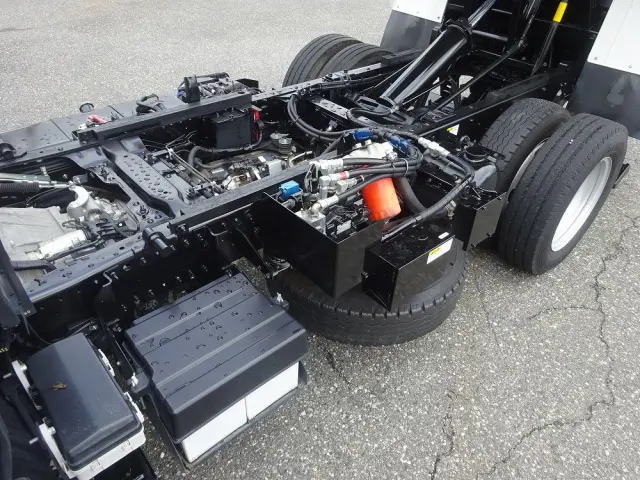 いすゞ エルフ 2RG-NKR88AN(2WD)の写真27