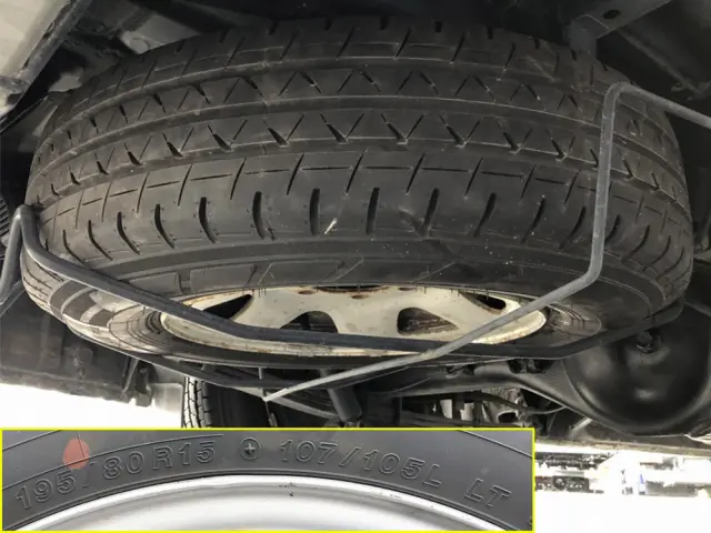 トヨタ ハイエース CBF-TRH226S(4WD)の写真47