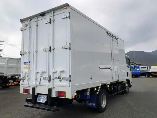 いすゞ エルフ TKG-NMR85AN(2WD)の写真2