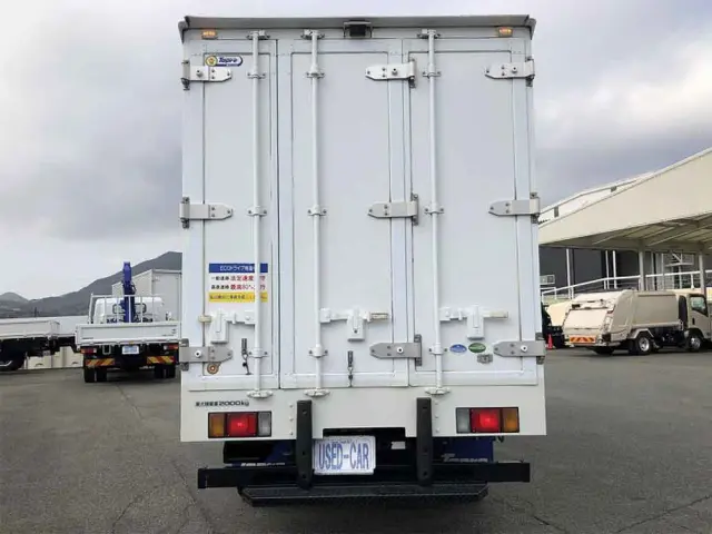 いすゞ エルフ TKG-NMR85AN(2WD)の写真8