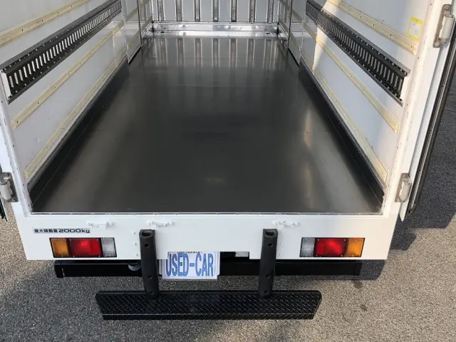 いすゞ エルフ TKG-NMR85AN(2WD)の写真17