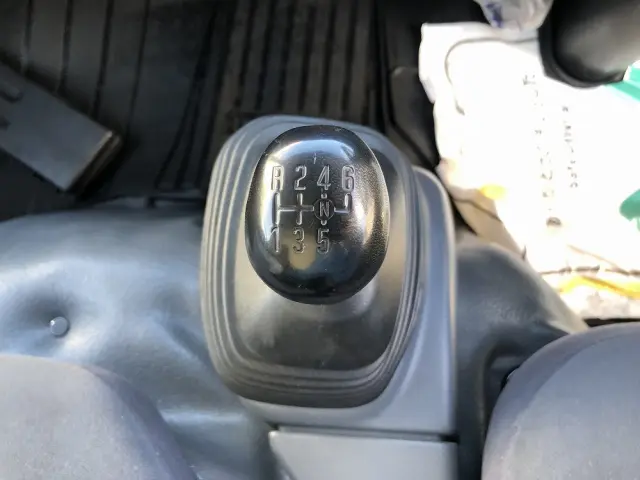 いすゞ エルフ TKG-NMR85AN(2WD)の写真38