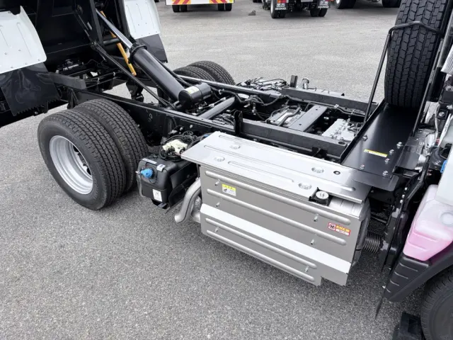 三菱 キャンター 2RG-FDA60(4WD)の写真23