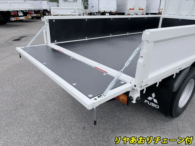三菱 キャンター 2RG-FDA20(4WD)の写真16