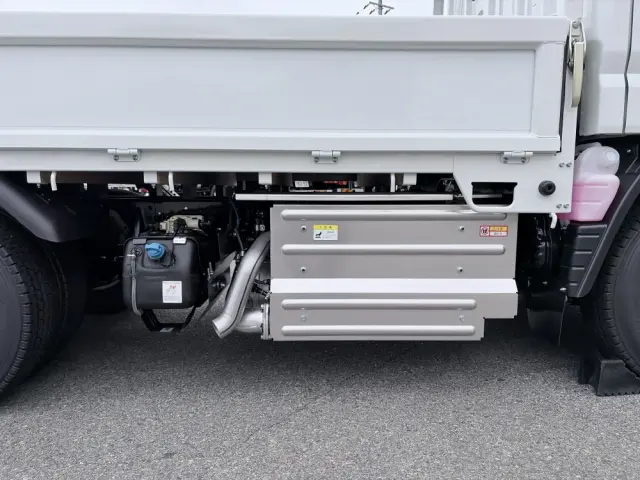 三菱 キャンター 2RG-FDA20(4WD)の写真23