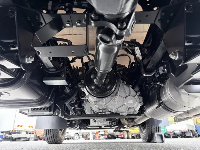 三菱 キャンター 2RG-FDA20(4WD)の写真31