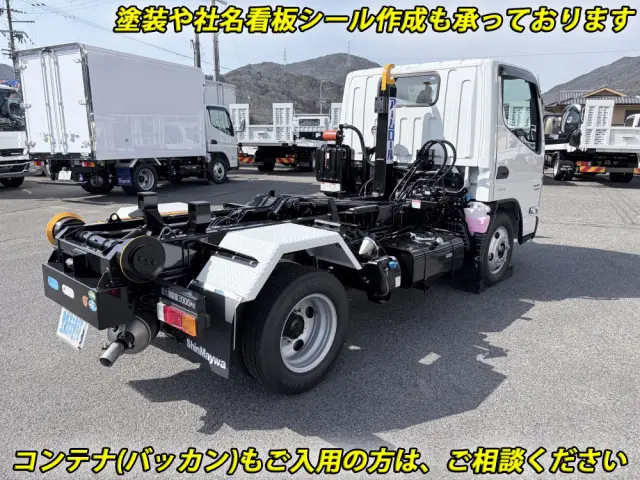三菱 キャンター 2RG-FBAV0(2WD)の写真6