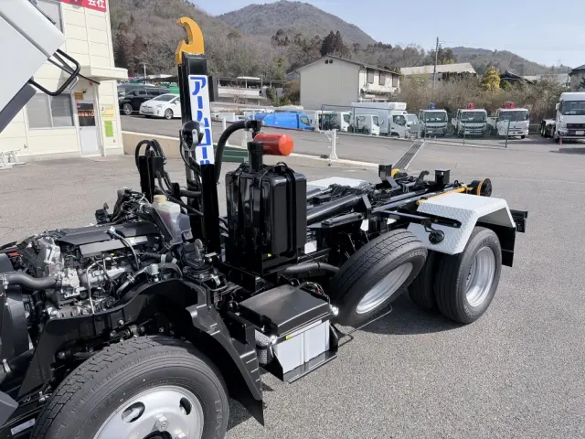 三菱 キャンター 2RG-FBAV0(2WD)の写真27