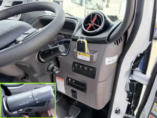 三菱 キャンター 2RG-FBAV0(2WD)の写真38