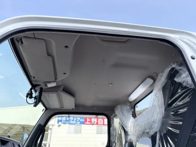 三菱 キャンター 2RG-FBAV0(2WD)の写真45