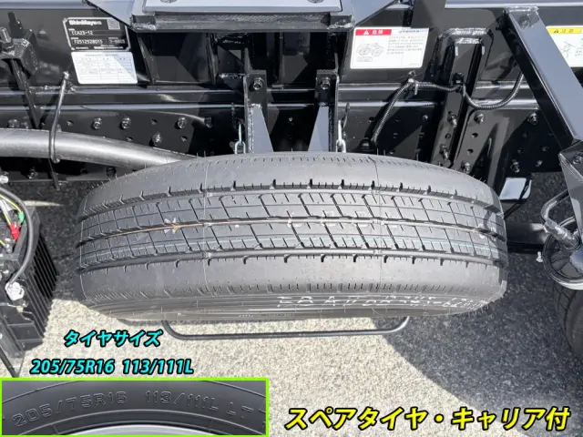三菱 キャンター 2RG-FBAV0(2WD)の写真49