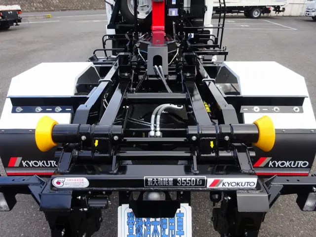 三菱 ファイター 2KG-FK62F(2WD)の写真23