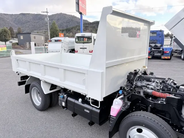 三菱 キャンター 2RG-FBA60(2WD)の写真17