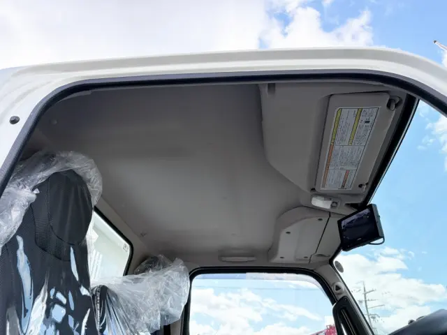 三菱 キャンター 2RG-FBA60(2WD)の写真41
