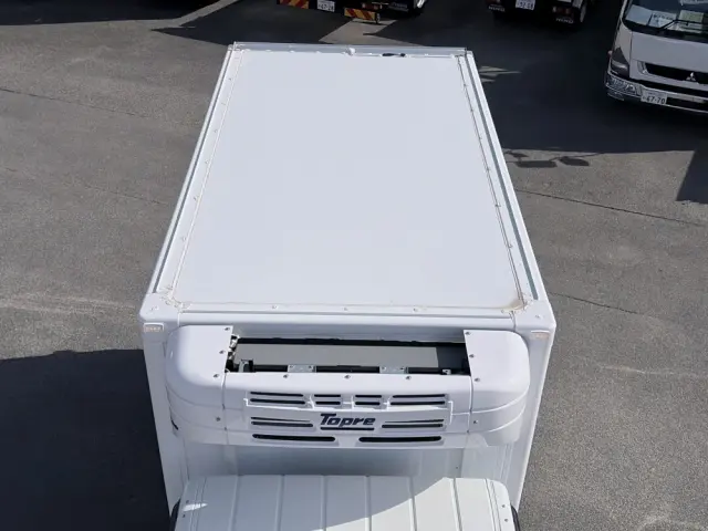 三菱 キャンター 2RG-FBAV0(2WD)の写真21