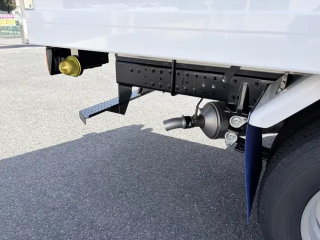 三菱 キャンター 2RG-FBAV0(2WD)の写真24