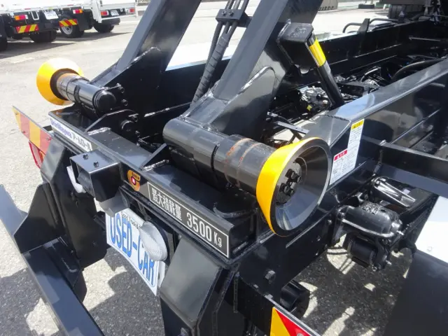 三菱 ファイター 2KG-FK72F(2WD)の写真12