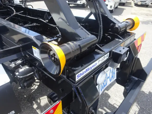 三菱 ファイター 2KG-FK72F(2WD)の写真13