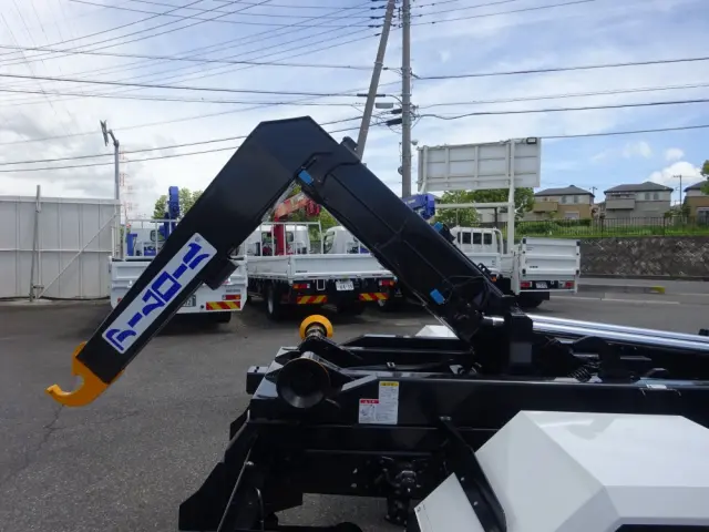 三菱 ファイター 2KG-FK72F(2WD)の写真19