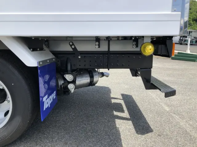 三菱 キャンター 2RG-FBAV0(2WD)の写真27