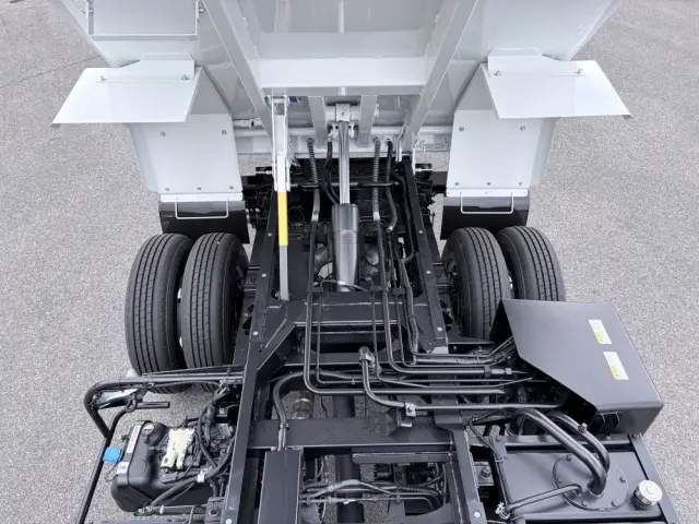 三菱 キャンター 2RG-FEAV0(2WD)の写真27