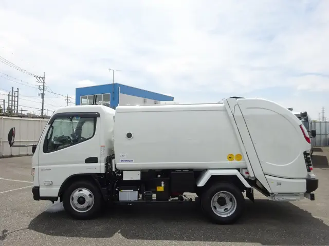 三菱 キャンター 2RG-FEAV0(2WD)の写真24
