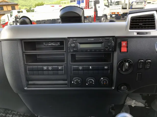 三菱 ファイター 2KG-FK72F(2WD)の写真39