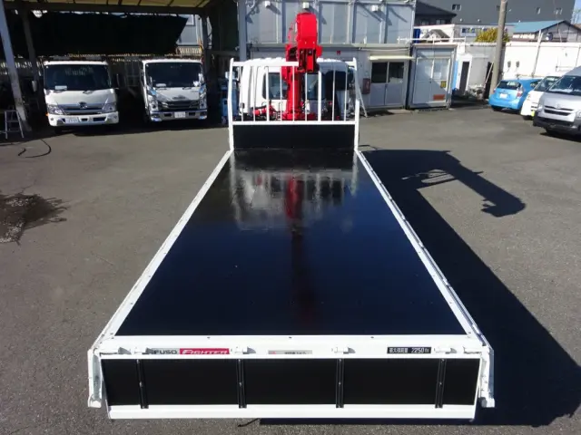 三菱 ファイター 2KG-FK62F(2WD)の写真9