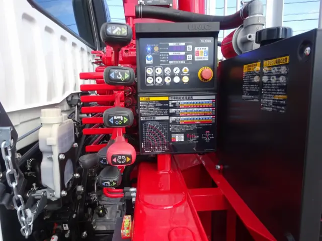 三菱 ファイター 2KG-FK62F(2WD)の写真19