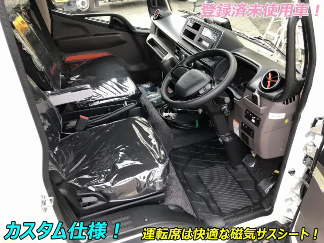 三菱 キャンター 2RG-FEB80(2WD)の写真4