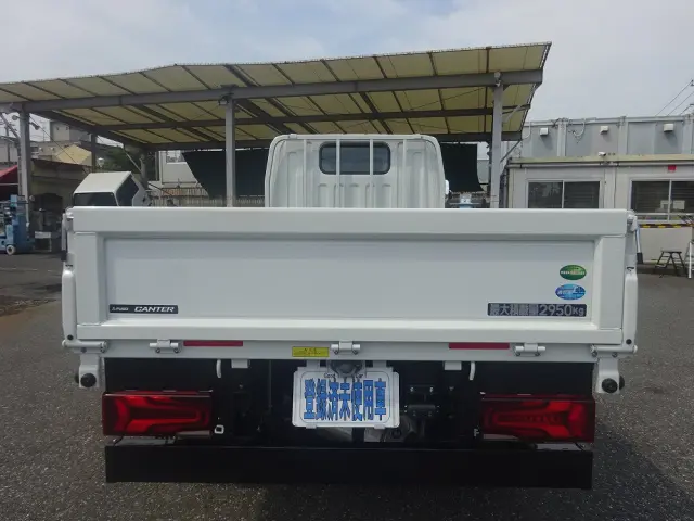 三菱 キャンター 2RG-FBAV0(2WD)の写真8