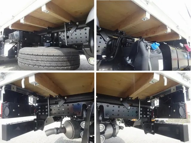 三菱 キャンター 2RG-FBAV0(2WD)の写真30