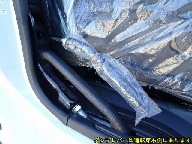 三菱 ファイター 2KG-FK62F(2WD)の写真39