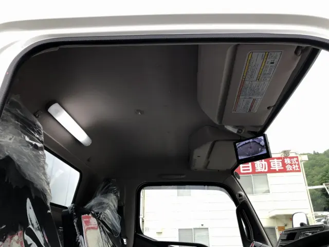 三菱 キャンター 2RG-FEB80(2WD)の写真38