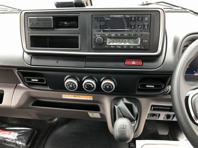 三菱 キャンター 2RG-FEB80(2WD)の写真37