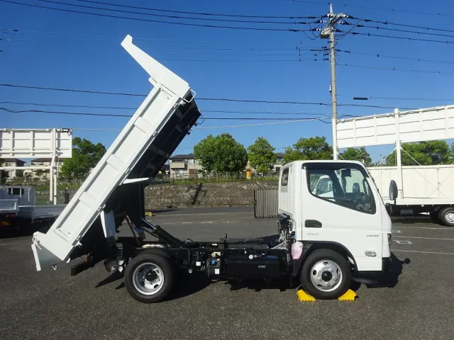 三菱 キャンター 2RG-FBA60(2WD)の写真7