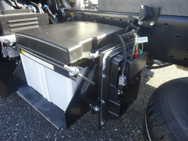三菱 キャンター 2RG-FBA60(2WD)の写真31