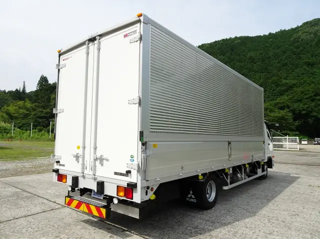 三菱 ファイター 2KG-FK65F(2WD)の写真2