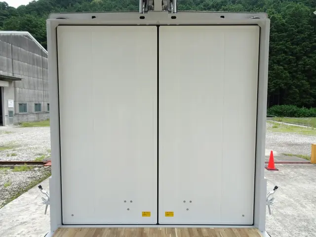 三菱 ファイター 2KG-FK65F(2WD)の写真16