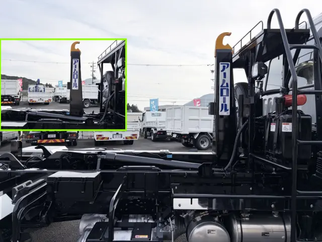 三菱 ファイター 2KG-FK62F(2WD)の写真11