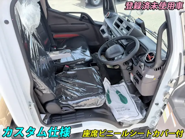 三菱 キャンター 2RG-FEAV0(2WD)の写真4