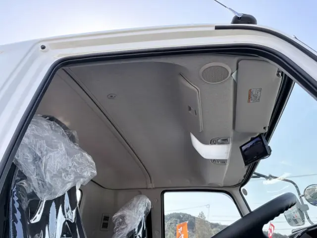三菱 ファイター 2KG-FK62F(2WD)の写真44