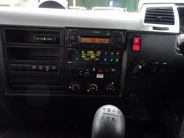 三菱 ファイター 2KG-FK65F(2WD)の写真36