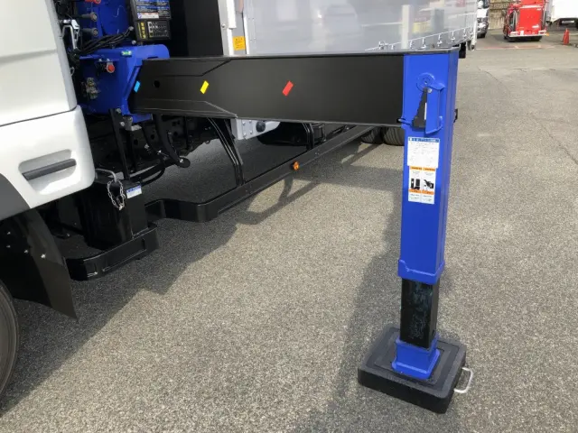 三菱 ファイター 2KG-FK62F(2WD)の写真13