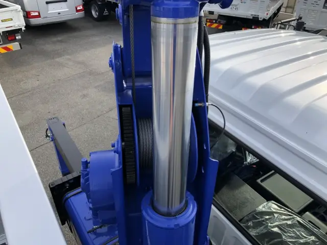三菱 ファイター 2KG-FK62F(2WD)の写真16