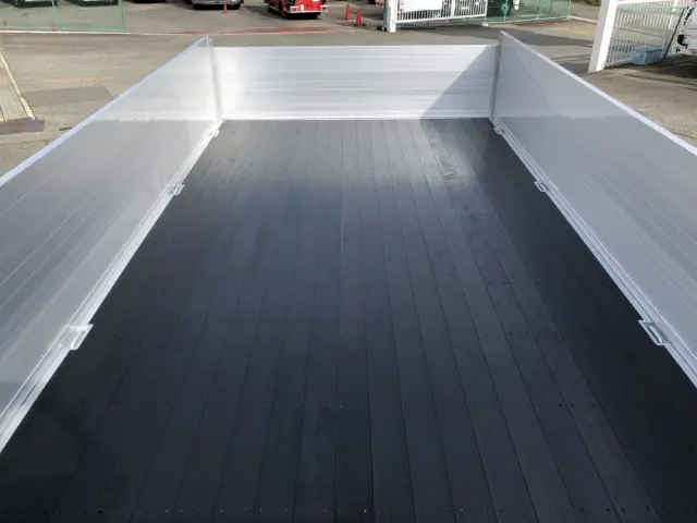 三菱 ファイター 2KG-FK62F(2WD)の写真24